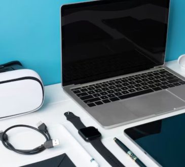7 Smart Entertainment Gadgets You Need Right Now